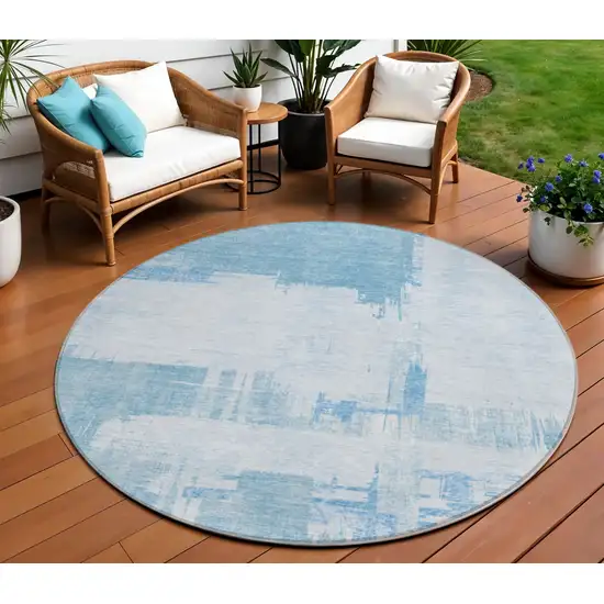 8' Sky Blue And Denim Blue Round Abstract Washable Indoor Outdoor Area Rug Photo 1