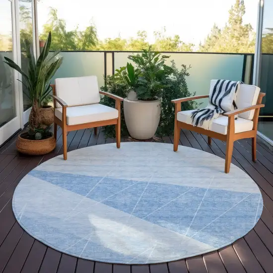8' Sky Blue And Denim Blue Round Geometric Washable Indoor Outdoor Area Rug Photo 6