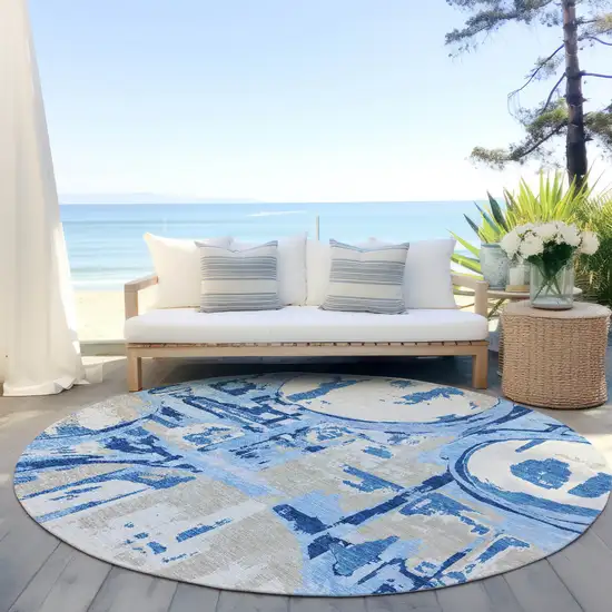 8' Sky Blue And Denim Blue Round Geometric Washable Indoor Outdoor Area Rug Photo 8