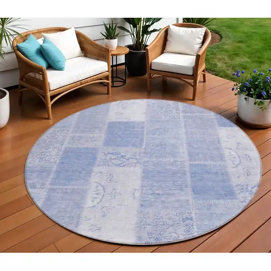 8' Sky Blue And Denim Blue Round Patchwork Washable Indoor Outdoor Area Rug Photo 1