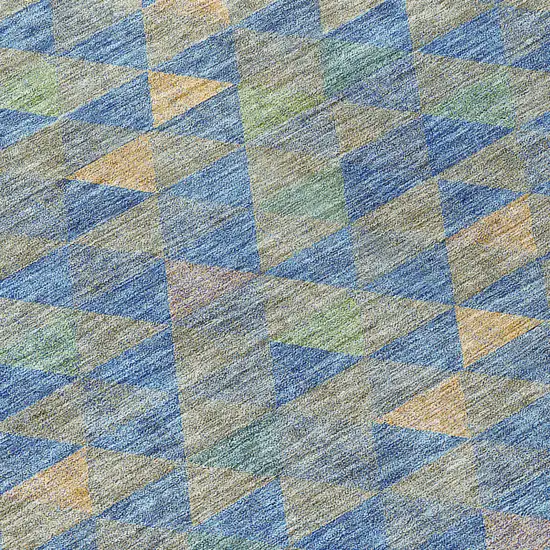8' Sky Blue And Gray Round Geometric Washable Indoor Outdoor Area Rug Photo 7