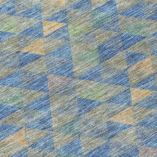 8' Sky Blue And Gray Round Geometric Washable Indoor Outdoor Area Rug Photo 7
