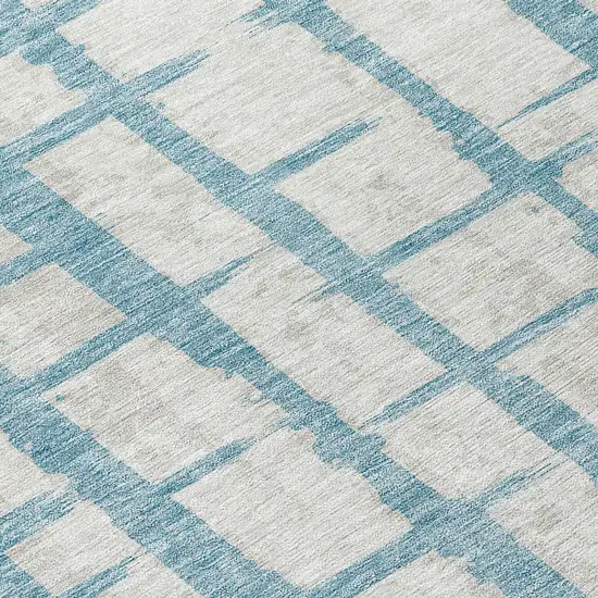 8' Sky Blue And Gray Round Striped Washable Indoor Outdoor Area Rug Photo 8