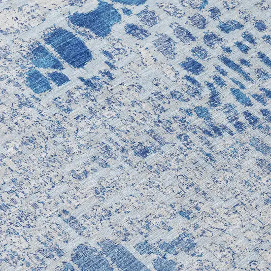 8' Sky Blue And Ivory Round Abstract Washable Indoor Outdoor Area Rug Photo 8