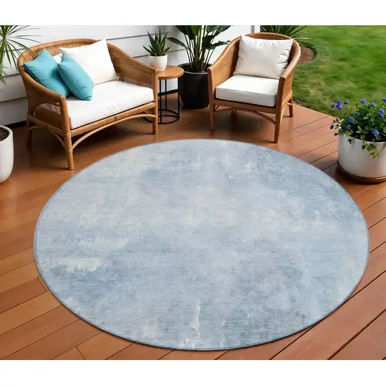 8' Sky Blue And Ivory Round Abstract Washable Indoor Outdoor Area Rug Photo 2