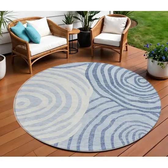 8' Sky Blue Denim Blue And Ivory Round Abstract Washable Indoor Outdoor Area Rug Photo 1