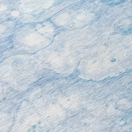 8' Sky Blue Denim Blue And Silver Round Abstract Washable Indoor Outdoor Area Rug Photo 9