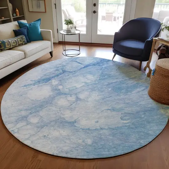 8' Sky Blue Denim Blue And Silver Round Abstract Washable Indoor Outdoor Area Rug Photo 7