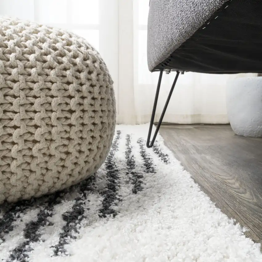 10' Striped Runner Rug Photo 9