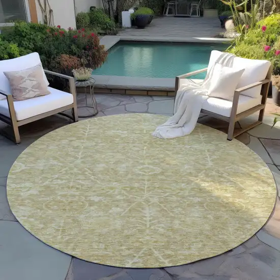8' Tan And Beige Round Floral Washable Indoor Outdoor Area Rug Photo 7