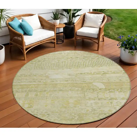 8' Tan And Gold Round Striped Washable Indoor Outdoor Area Rug Photo 2