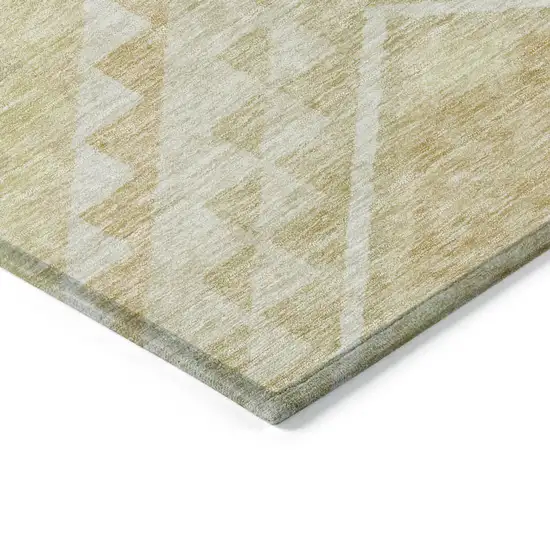 8' Tan And Light Brown Round Southwestern Washable Indoor Outdoor Area Rug Photo 4