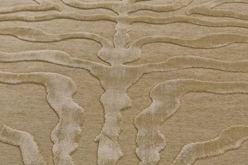 8' Tan and Ivory Animal Print Power Loom Round Rug Photo 4