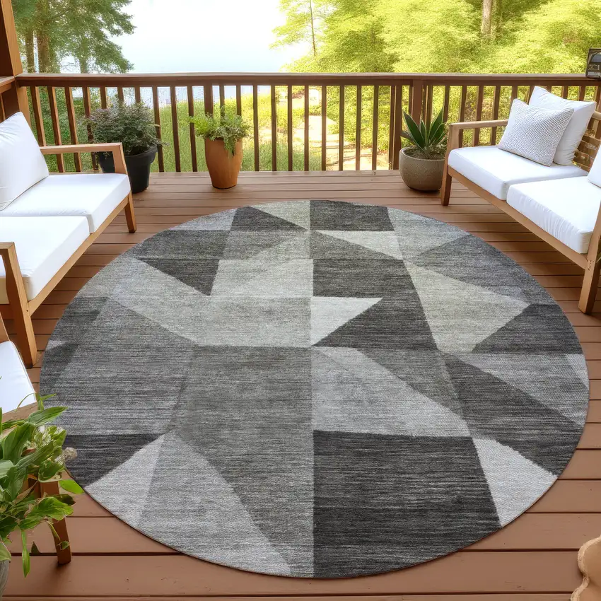 8' Taupe And Beige Round Geometric Washable Indoor Outdoor Area Rug Photo 4