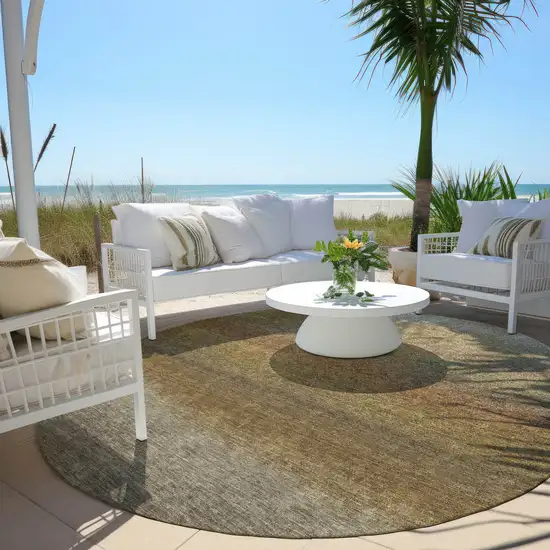8' Taupe And Beige Round Ombre Washable Indoor Outdoor Area Rug Photo 6