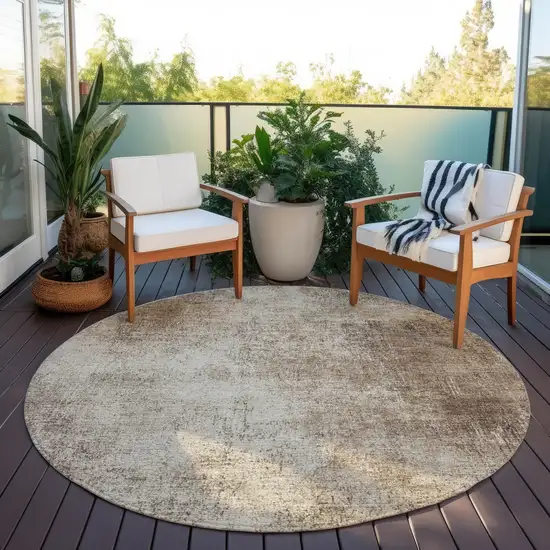 8' Taupe And Brown Round Abstract Washable Indoor Outdoor Area Rug Photo 5