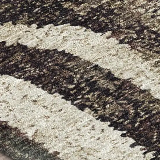 8' Taupe And Brown Round Abstract Washable Indoor Outdoor Area Rug Photo 1