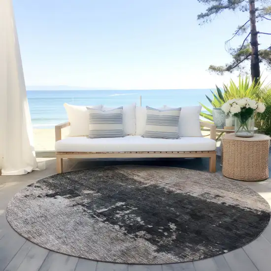 8' Taupe And Charcoal Round Abstract Washable Indoor Outdoor Area Rug Photo 4