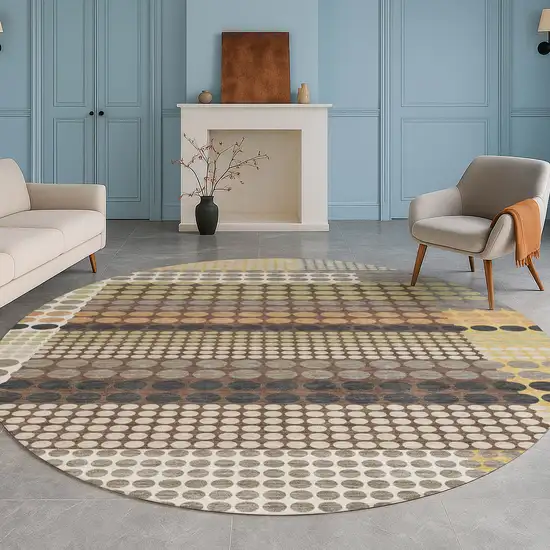 8' Taupe And Gold Round Geometric Washable Indoor Outdoor Area Rug Photo 5