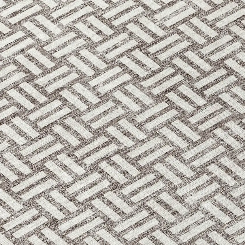 8' Taupe And Gray Round Geometric Washable Indoor Outdoor Area Rug Photo 7