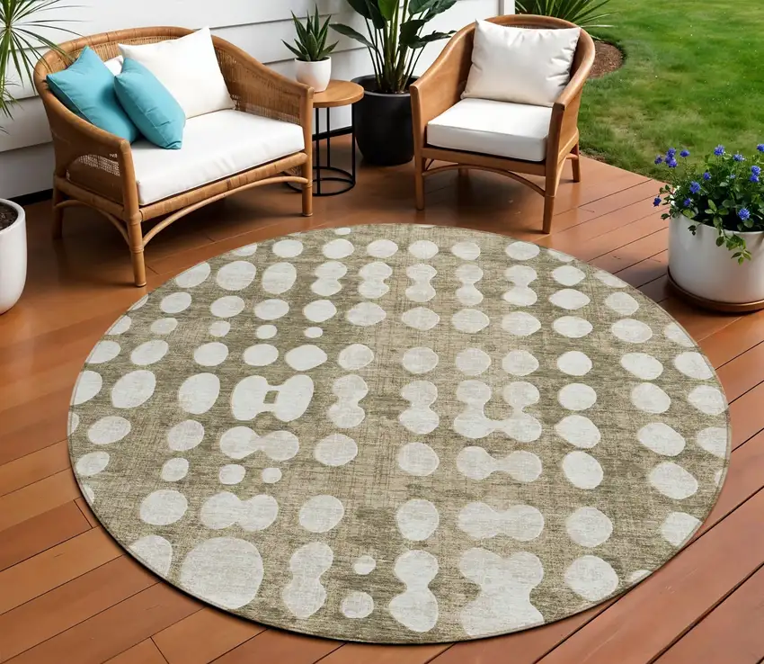 8' Taupe And Ivory Round Abstract Washable Indoor Outdoor Area Rug Photo 1
