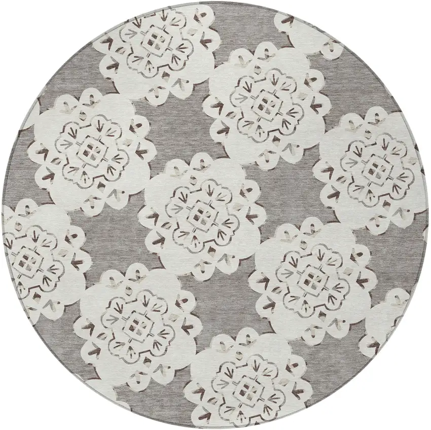 8' Taupe And Ivory Round Quatrefoil Washable Indoor Outdoor Area Rug Photo 4