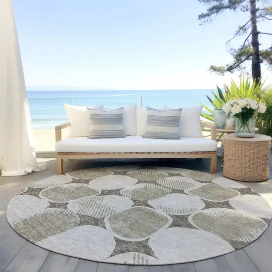 8' Taupe Beige And Gray Round Abstract Washable Indoor Outdoor Area Rug Photo 7