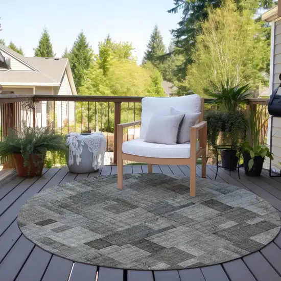 8' Taupe Beige And Gray Round Geometric Washable Indoor Outdoor Area Rug Photo 6