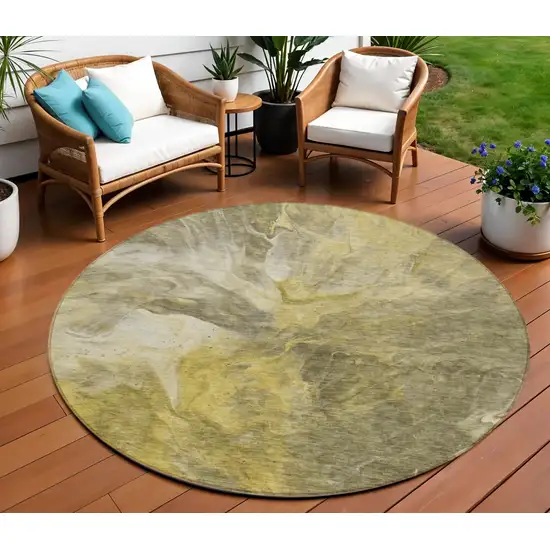 8' Taupe Beige And Ivory Round Abstract Washable Indoor Outdoor Area Rug Photo 1