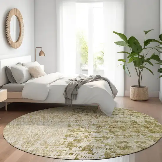 8' Taupe Beige And Ivory Round Abstract Washable Indoor Outdoor Area Rug Photo 7