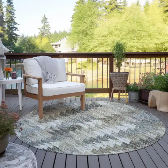 8' Taupe Beige And Tan Round Geometric Washable Indoor Outdoor Area Rug Photo 6