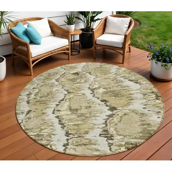 8' Taupe Brown And Beige Round Abstract Washable Indoor Outdoor Area Rug Photo 1