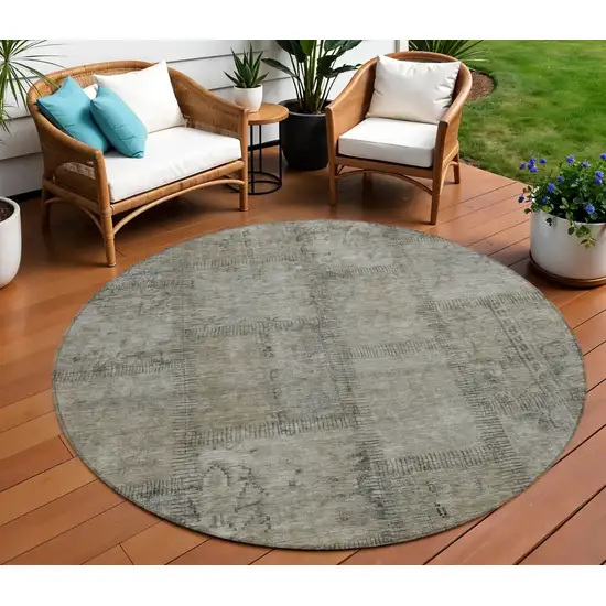 8' Taupe Brown And Beige Round Patchwork Washable Indoor Outdoor Area Rug Photo 1