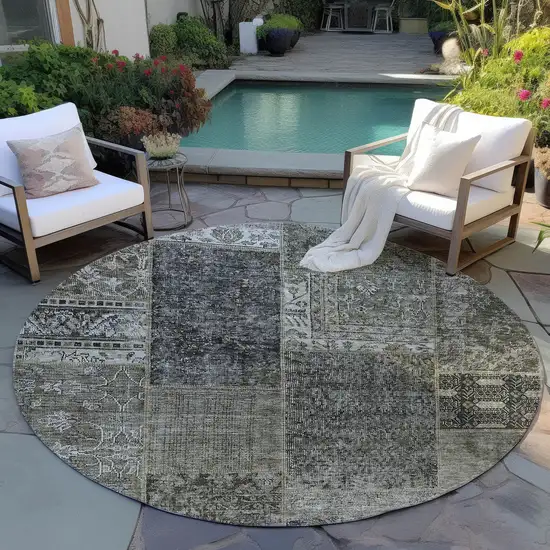 8' Taupe Brown And Charcoal Round Patchwork Washable Indoor Outdoor Area Rug Photo 7