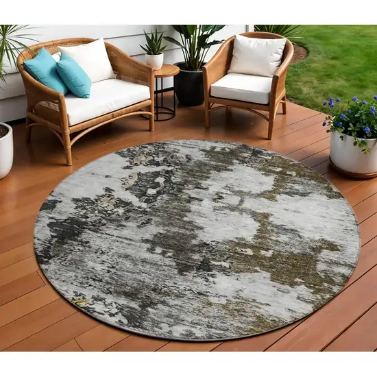 8' Taupe Brown And Gold Round Abstract Washable Indoor Outdoor Area Rug Photo 1
