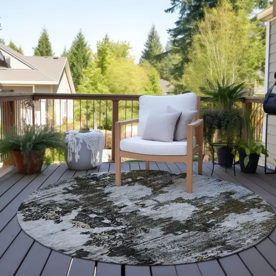 8' Taupe Brown And Gold Round Abstract Washable Indoor Outdoor Area Rug Photo 6