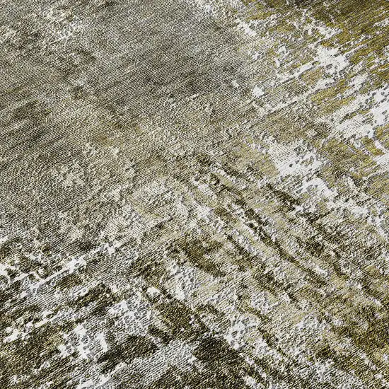 8' Taupe Brown And Gray Round Abstract Washable Indoor Outdoor Area Rug Photo 9