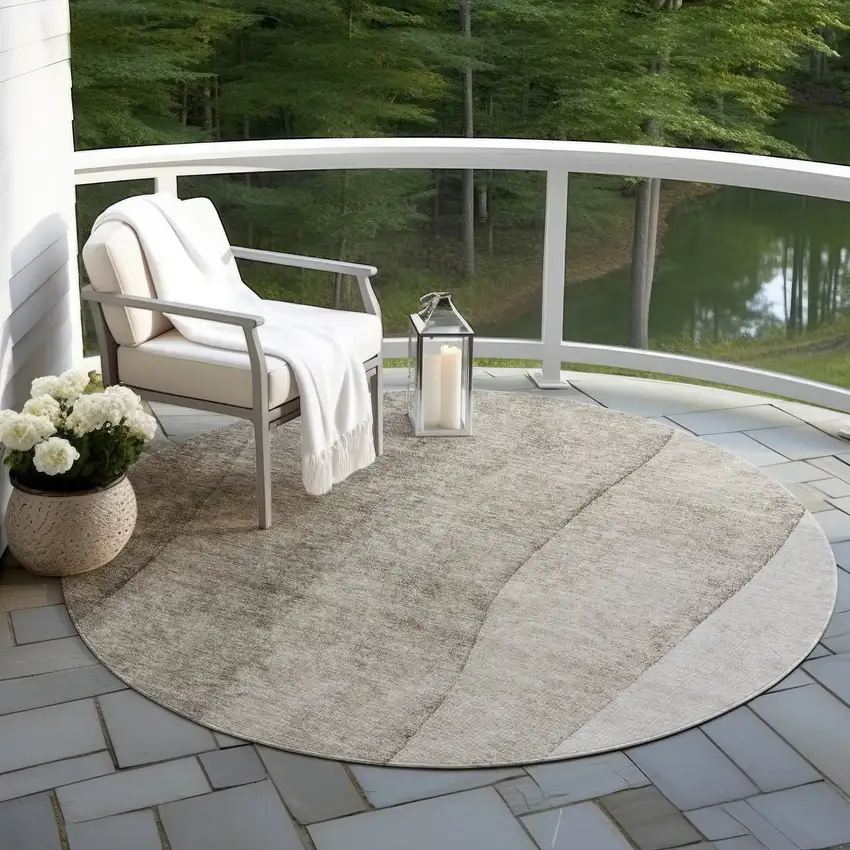 8' Taupe Brown And Ivory Round Ombre Washable Indoor Outdoor Area Rug Photo 5