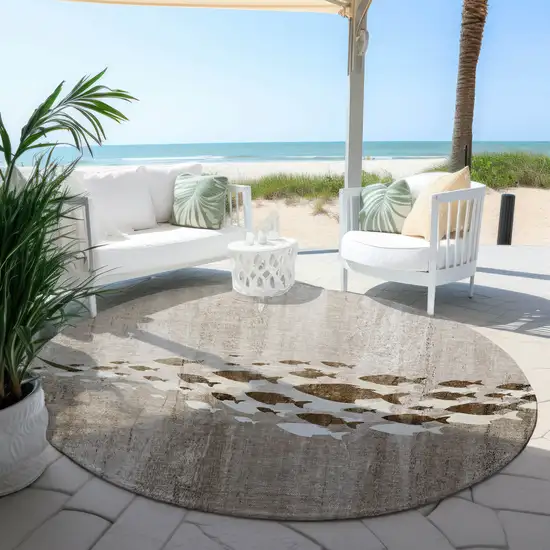 8' Taupe Brown And Khaki Round Nautical Washable Indoor Outdoor Area Rug Photo 5