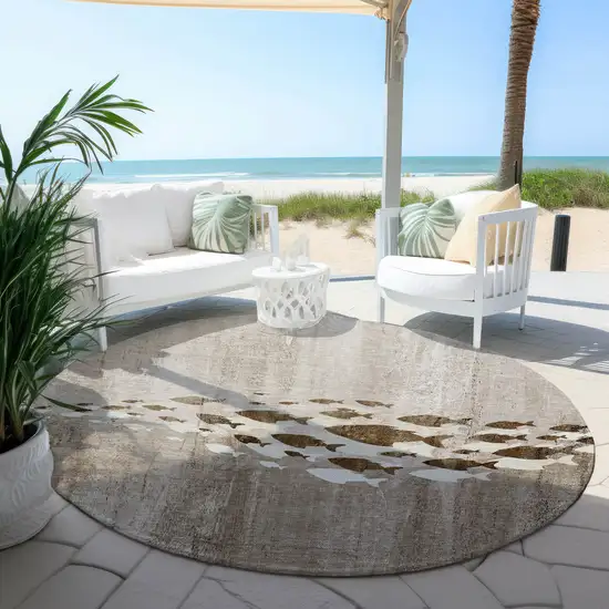 8' Taupe Brown And Khaki Round Nautical Washable Indoor Outdoor Area Rug Photo 5