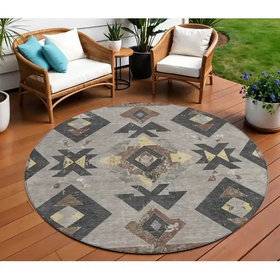 8' Taupe Charcoal And Wheat Round Aztec Washable Indoor Outdoor Area Rug Photo 2