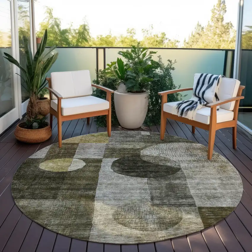 8' Taupe Gray And Charcoal Round Geometric Washable Indoor Outdoor Area Rug Photo 7