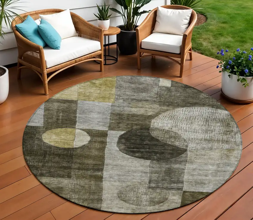 8' Taupe Gray And Charcoal Round Geometric Washable Indoor Outdoor Area Rug Photo 1