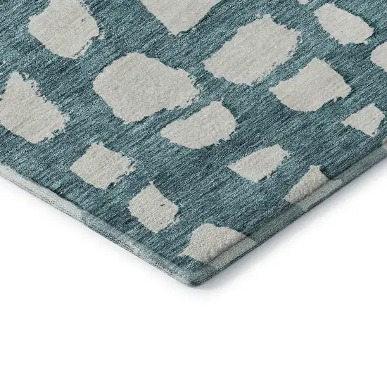 8' Teal And Ivory Cobblestone Washable Round Rug With UV Protection Photo 7