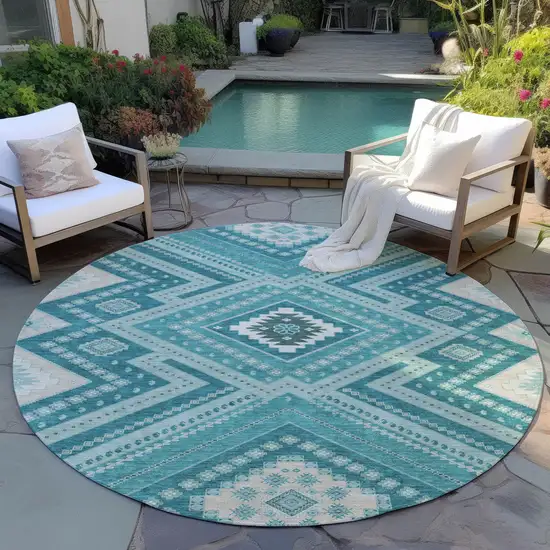 8' Teal Blue And Ivory Round Tribal Washable Indoor Outdoor Area Rug Photo 7