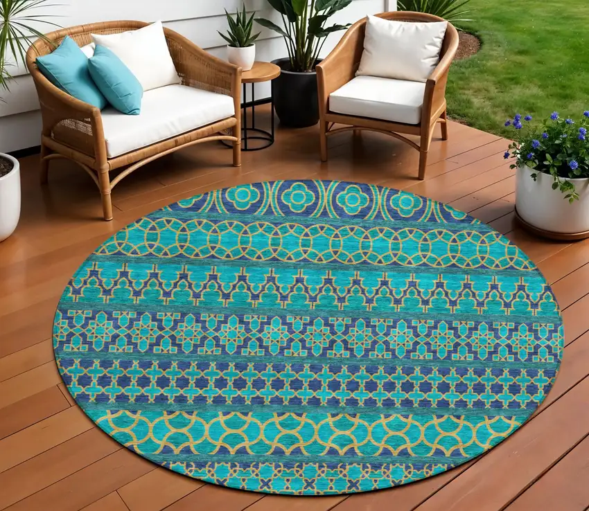 8' Teal Blue And Navy Blue Round Quatrefoil Washable Indoor Outdoor Area Rug Photo 1