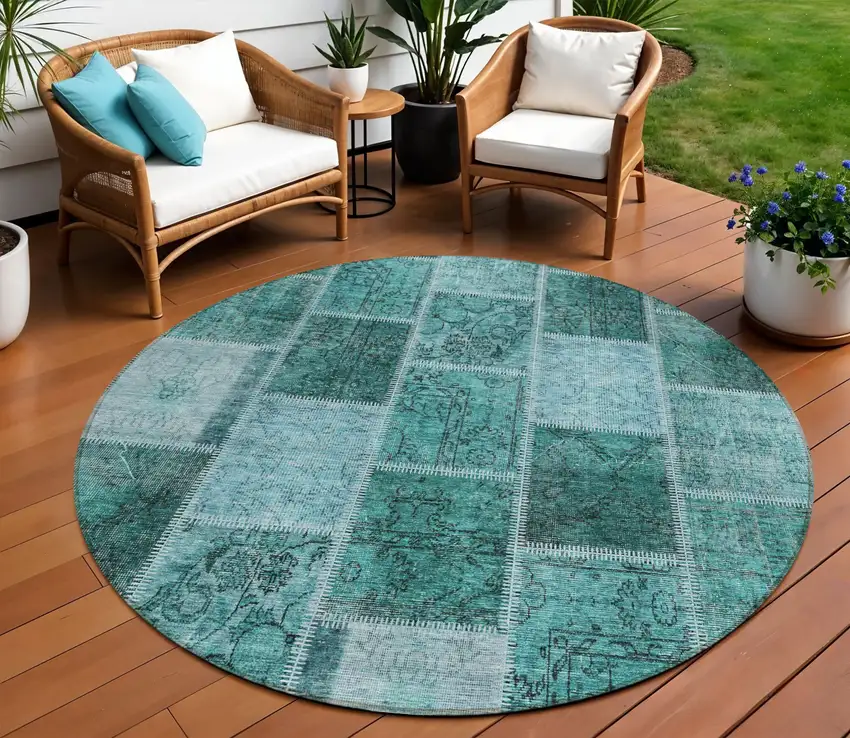 8' Teal Blue Aqua And Charcoal Round Patchwork Washable Indoor Outdoor Area Rug Photo 1