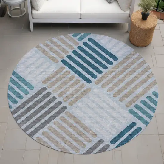 8' Teal Blue Wheat And Gray Round Geometric Washable Indoor Outdoor Area Rug Photo 9