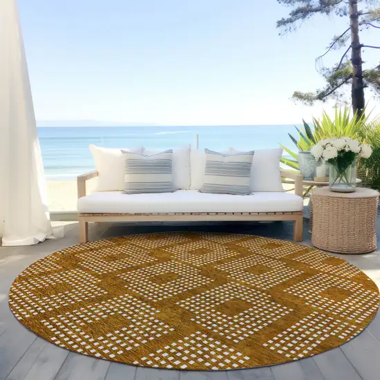 8' Terra Cotta And Ivory Round Geometric Washable Indoor Outdoor Area Rug Photo 6