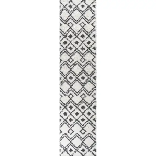 8' Trellis Runner Rug Photo 4
